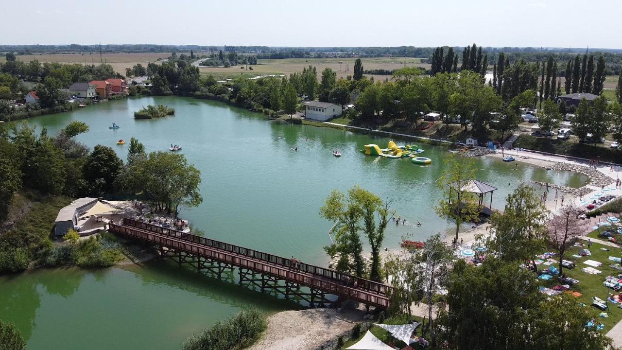Dunajská StredaRivapark公寓 外观 照片